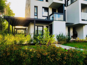 Luxuriuos golden dune apartment by the sea